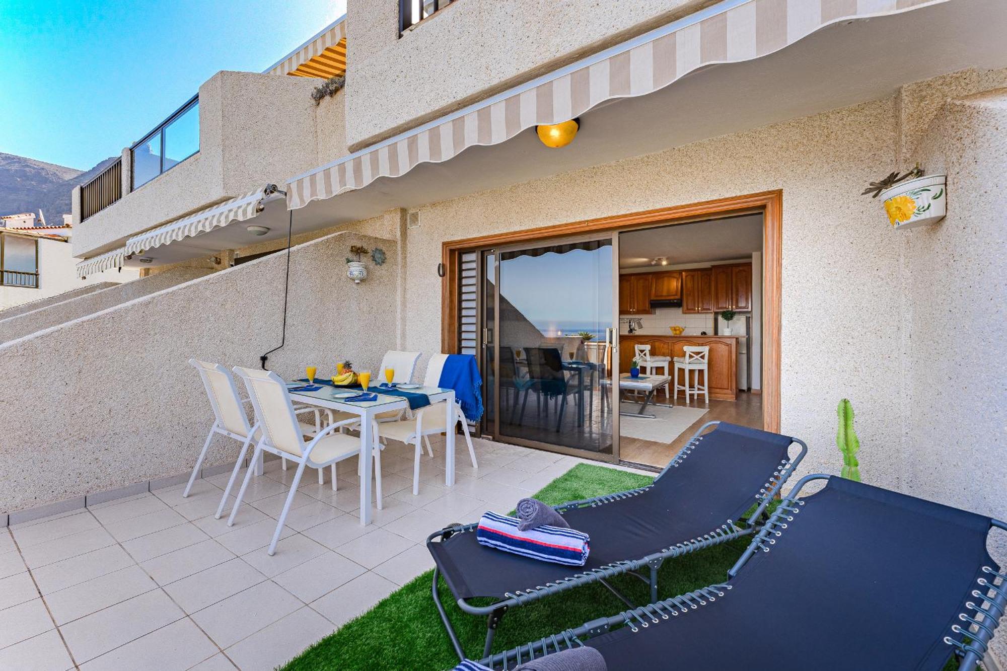 Sea View Apartment Deja Blue - Los Gigantes Puerto de Santiago  Exterior photo