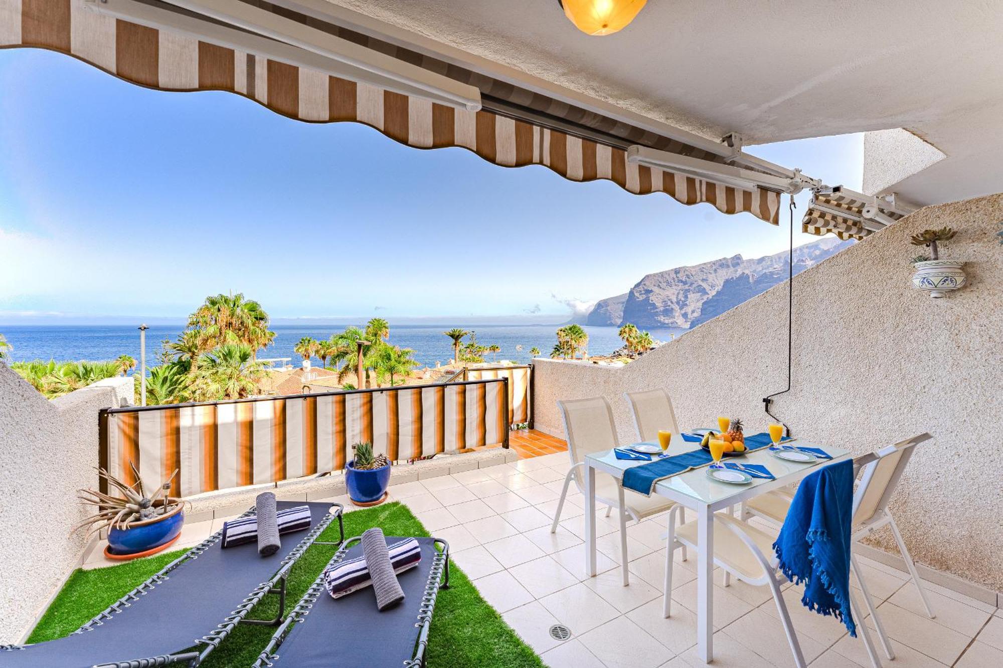 Sea View Apartment Deja Blue - Los Gigantes Puerto de Santiago  Exterior photo